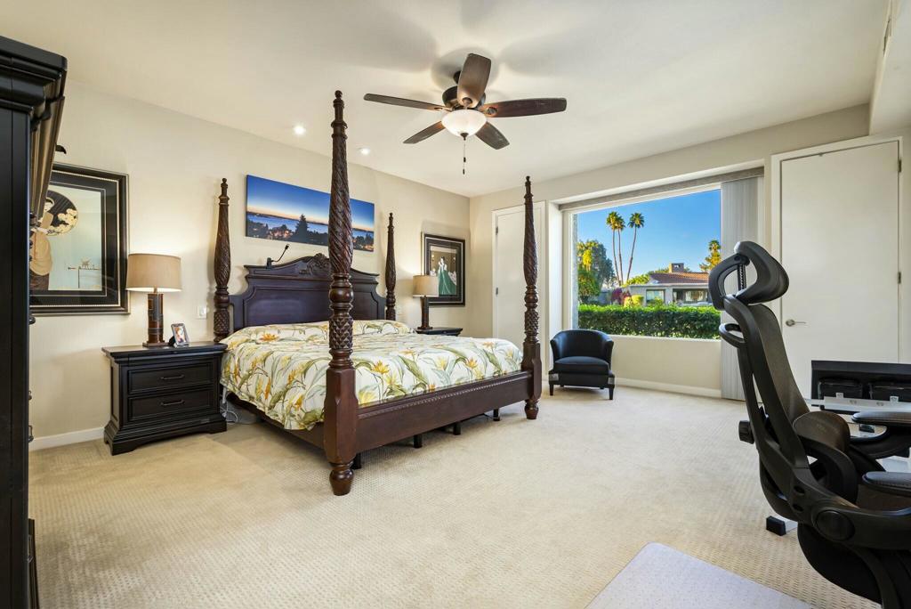 521 Desert West Drive