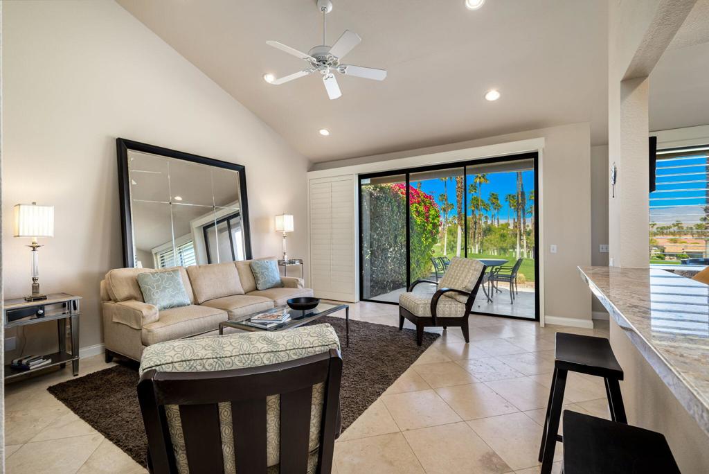 76152 Honeysuckle Drive