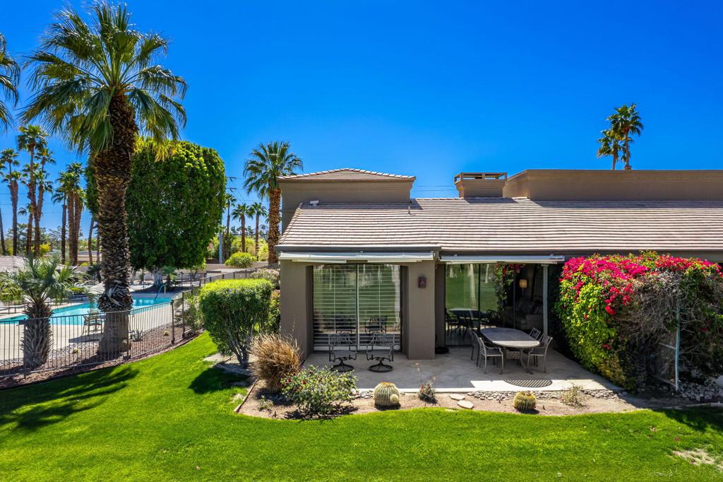 76152 Honeysuckle Drive