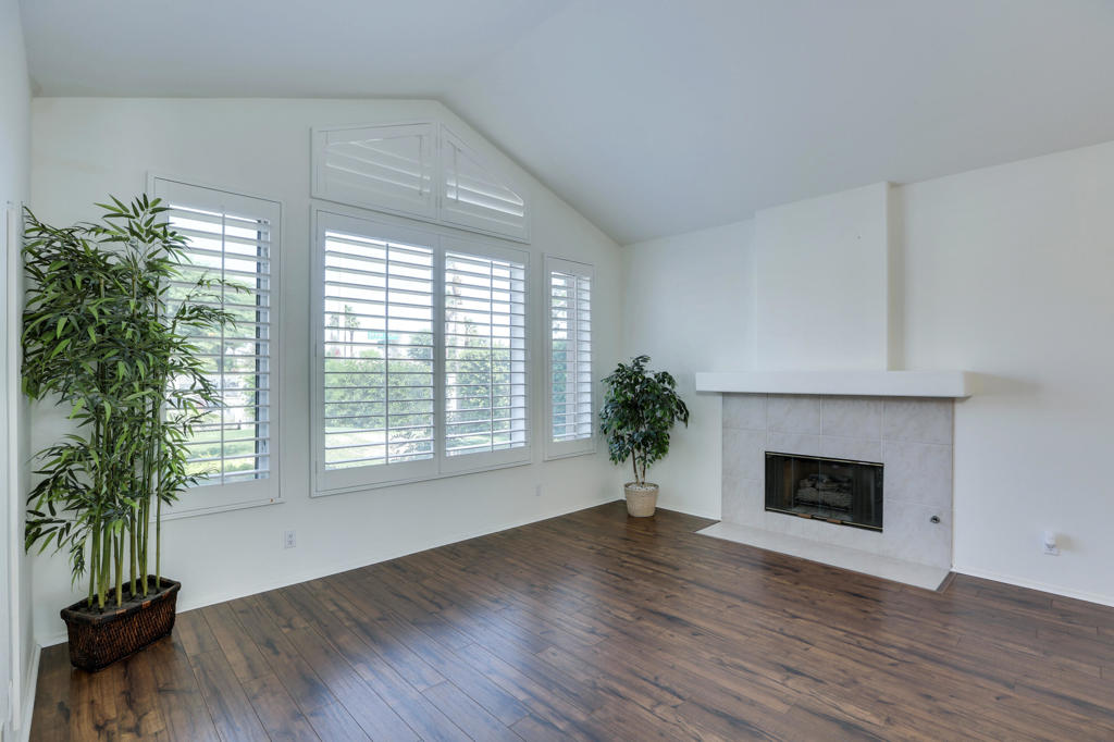 40750 Avenida Arcada