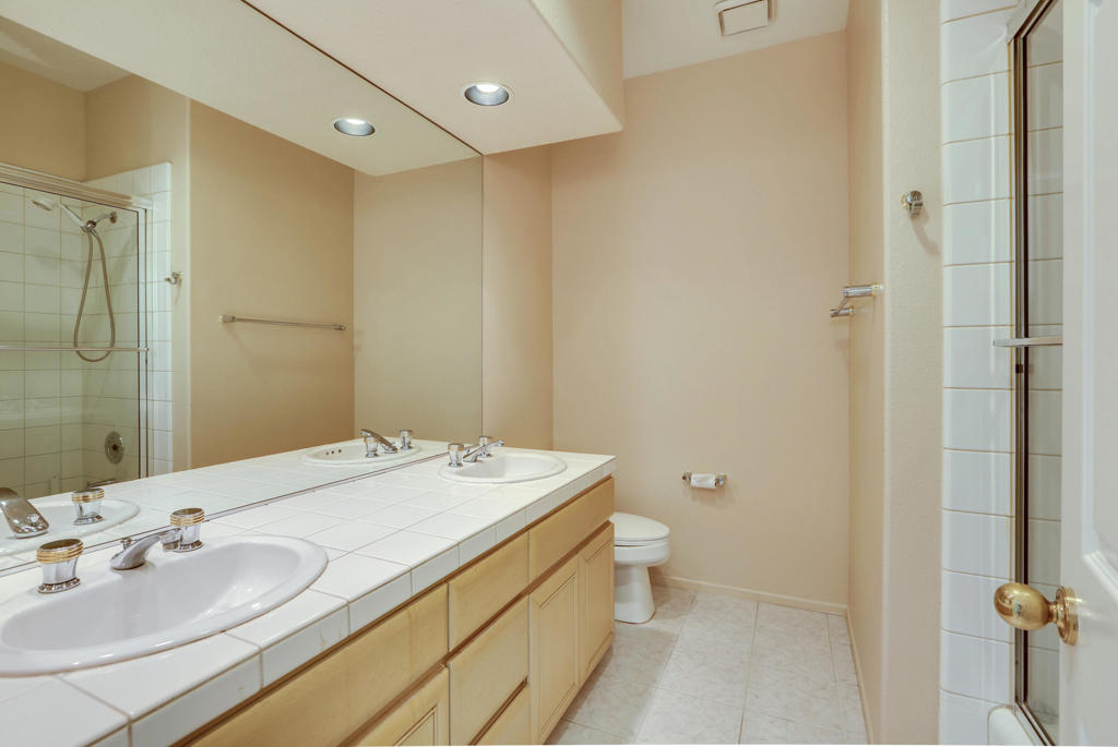 40750 Avenida Arcada