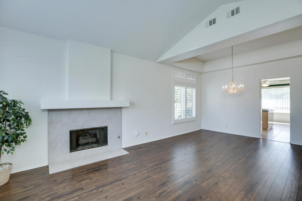 40750 Avenida Arcada