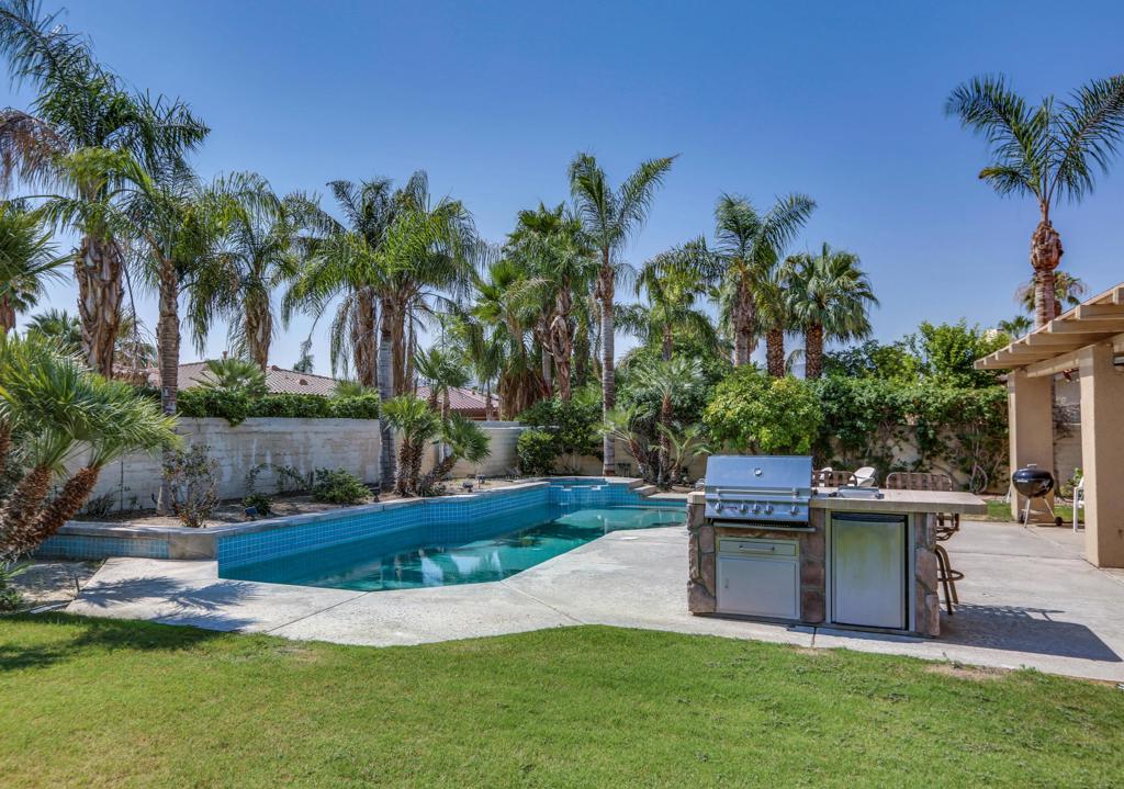 40750 Avenida Arcada