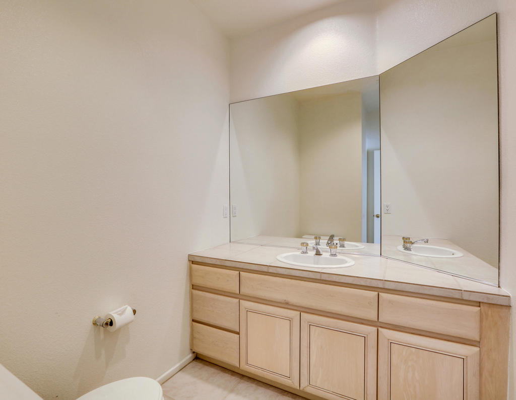 40750 Avenida Arcada