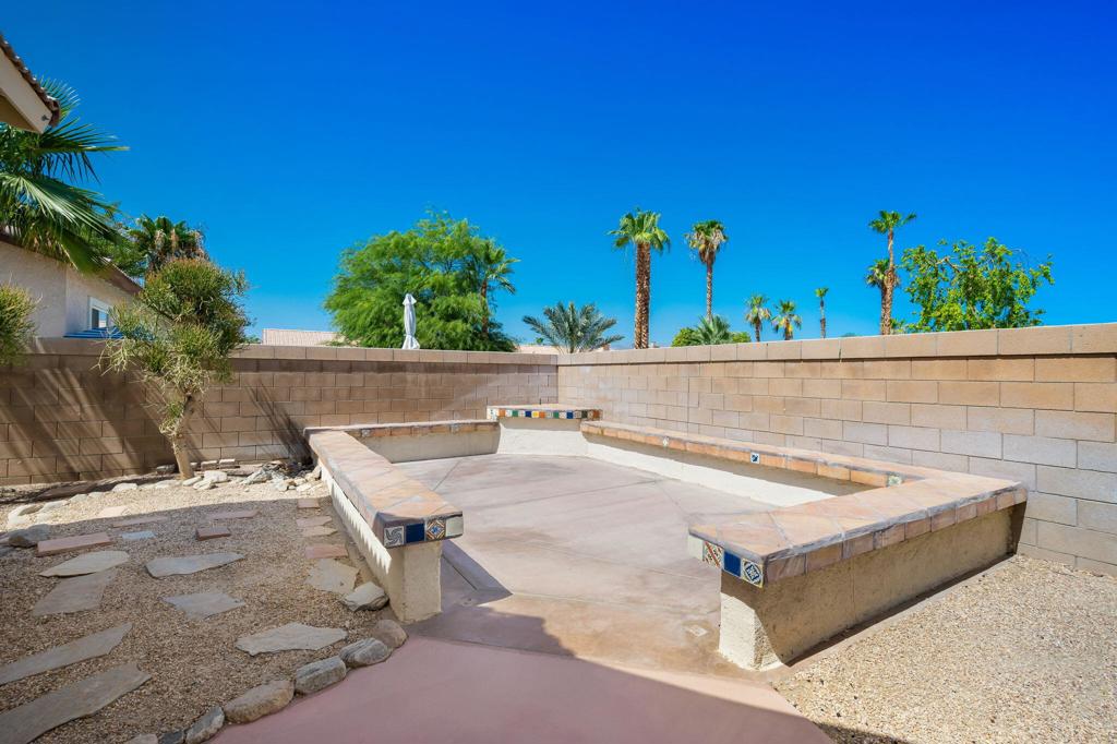 45160 Debbie Drive