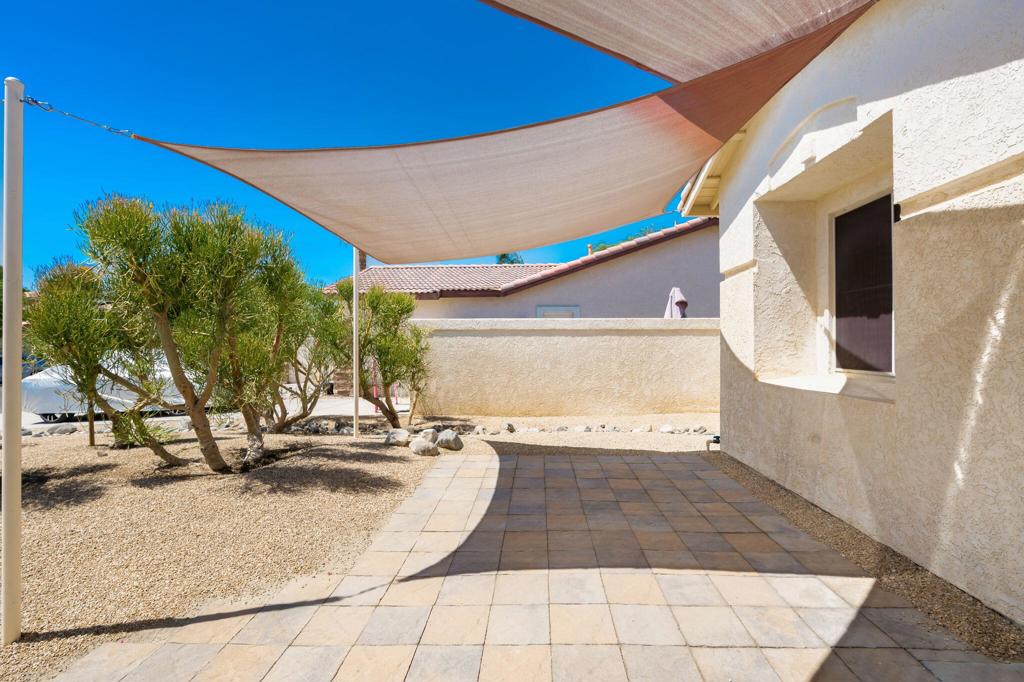 45160 Debbie Drive