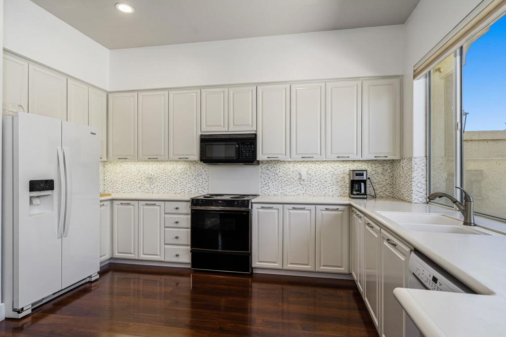 786 Red Arrow Trail
