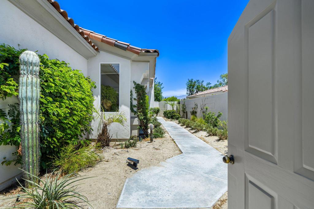 786 Red Arrow Trail