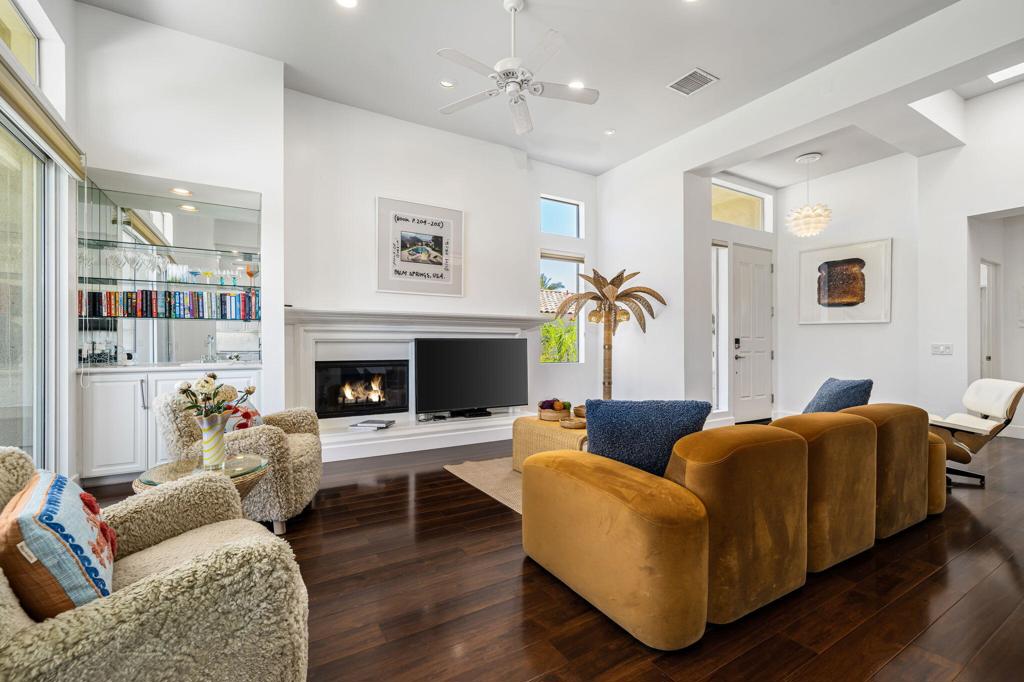 786 Red Arrow Trail