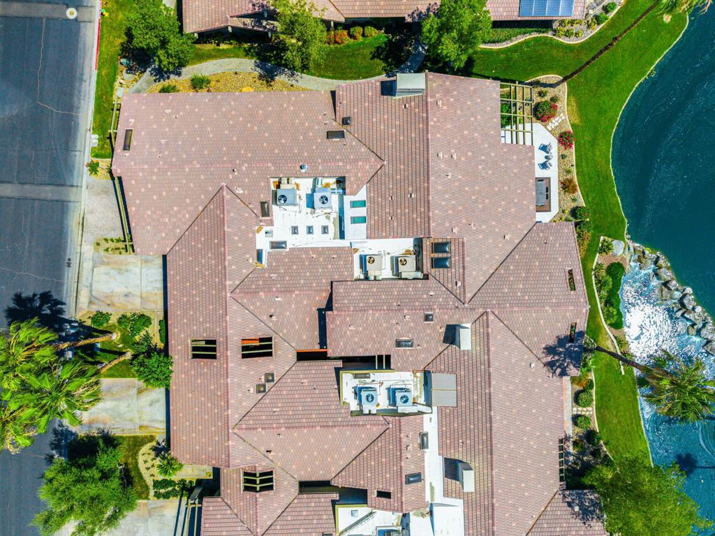 162 Lost River Drive