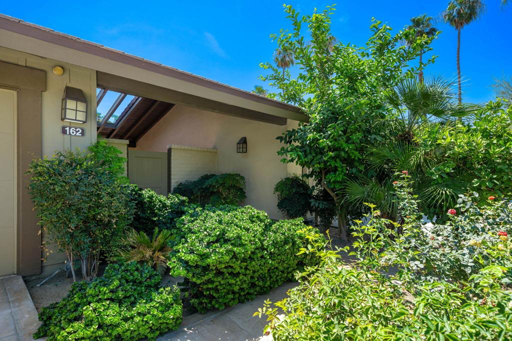 162 Lost River Drive