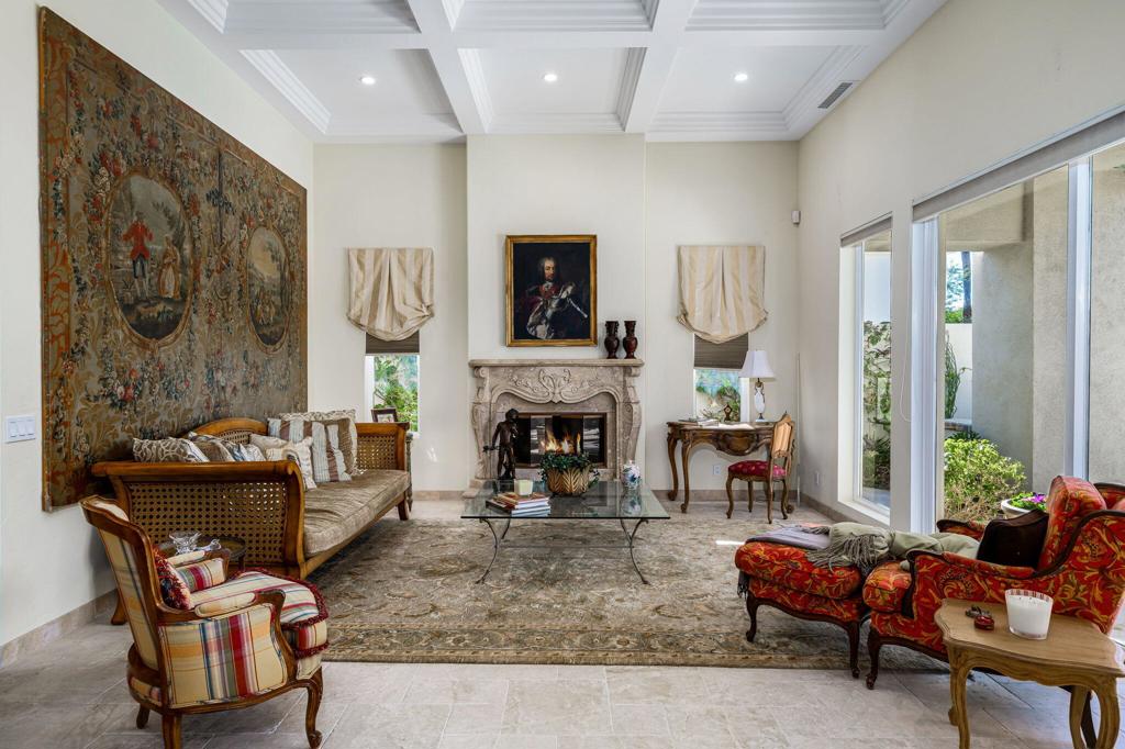 525 Indian Ridge Drive