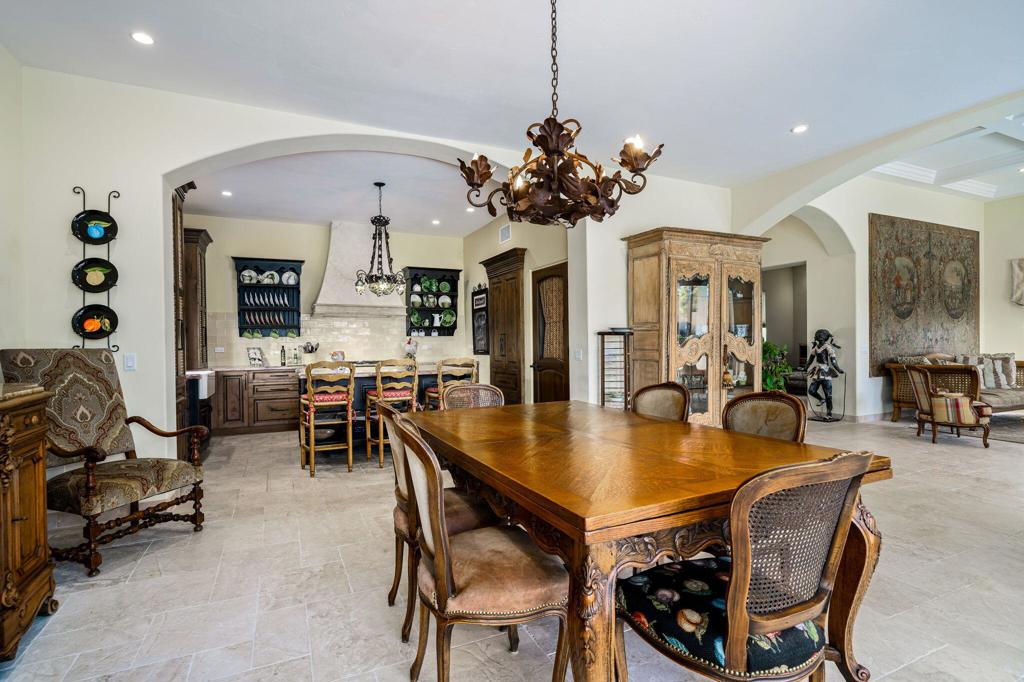 525 Indian Ridge Drive