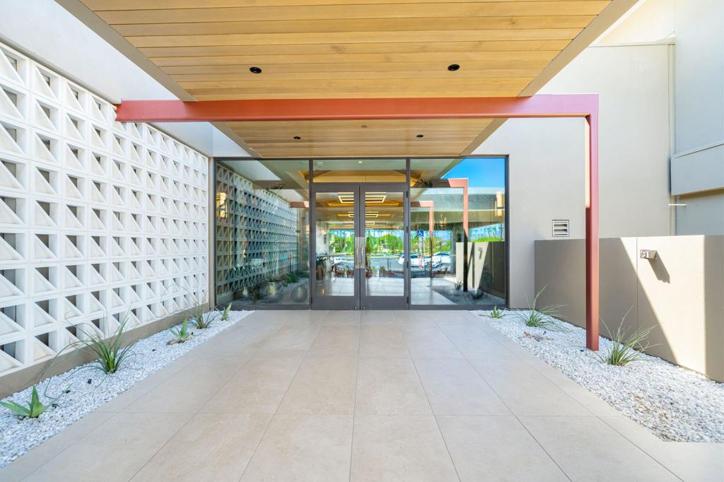 44848 Oro Grande Circle