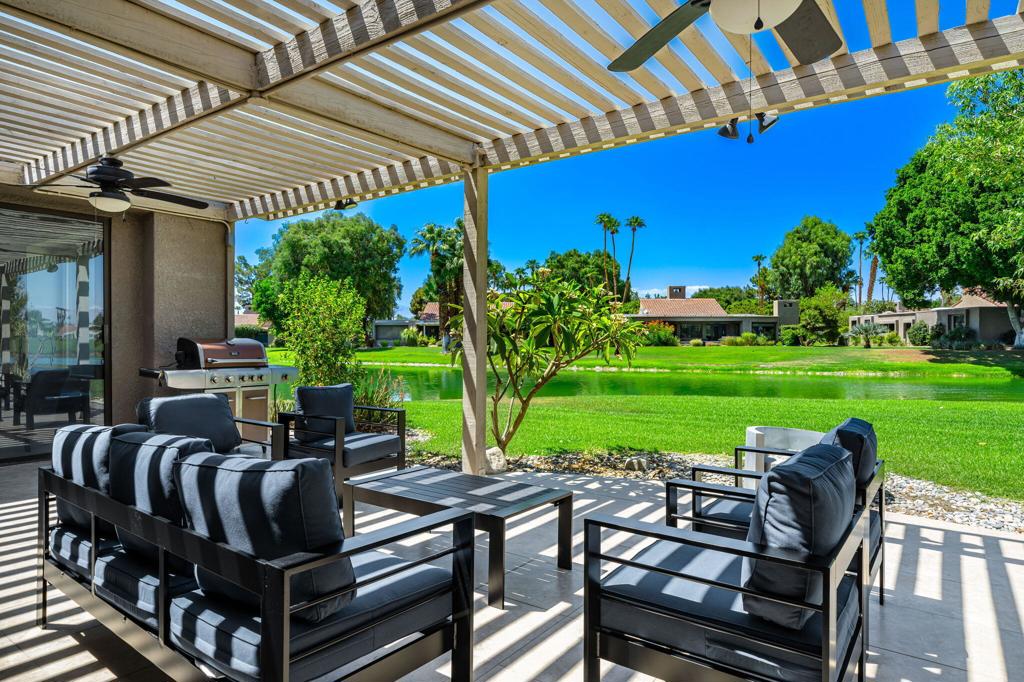 521 Desert West Drive