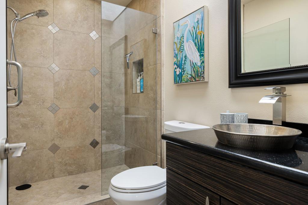 521 Desert West Drive