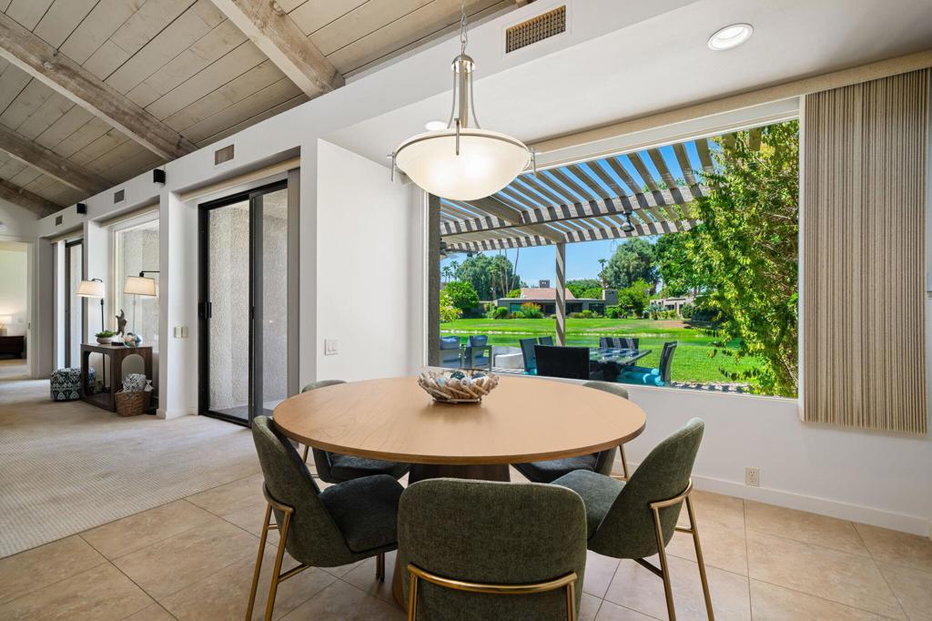 521 Desert West Drive