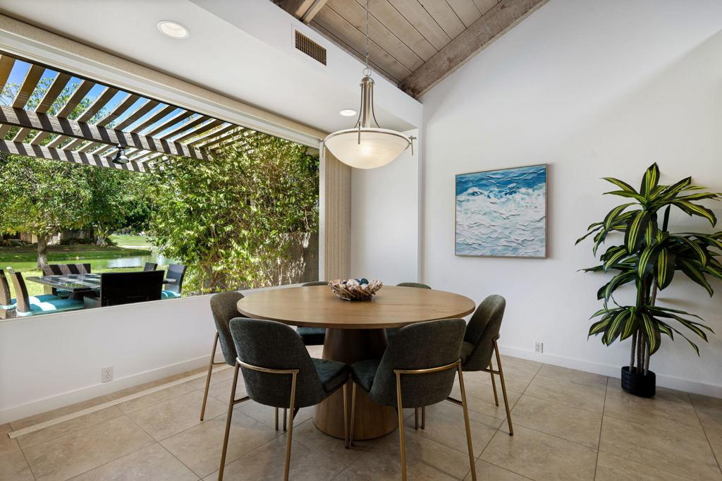 521 Desert West Drive