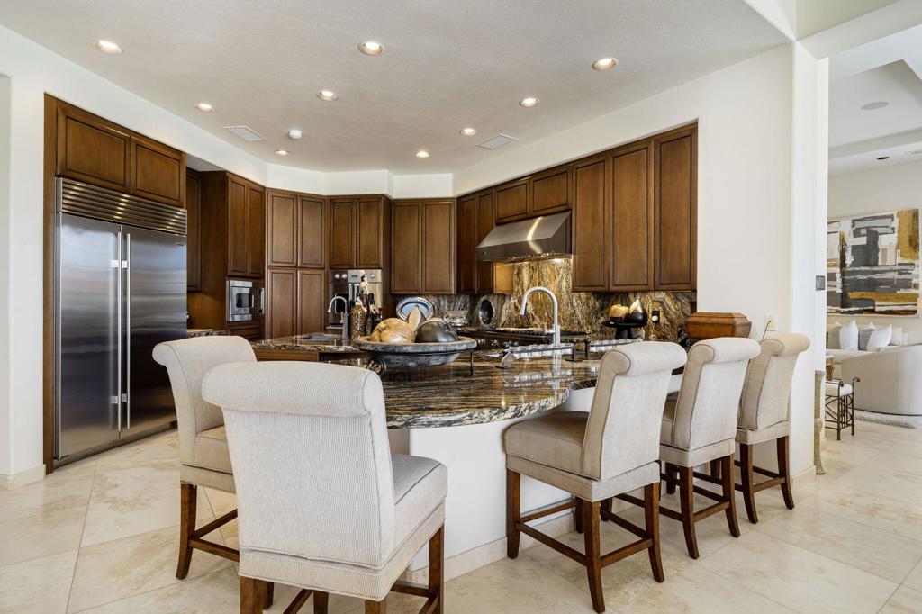 945 Hawk Hill Trail