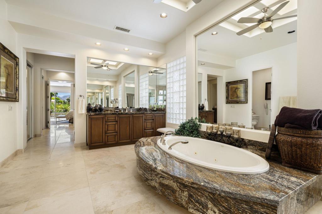 945 Hawk Hill Trail