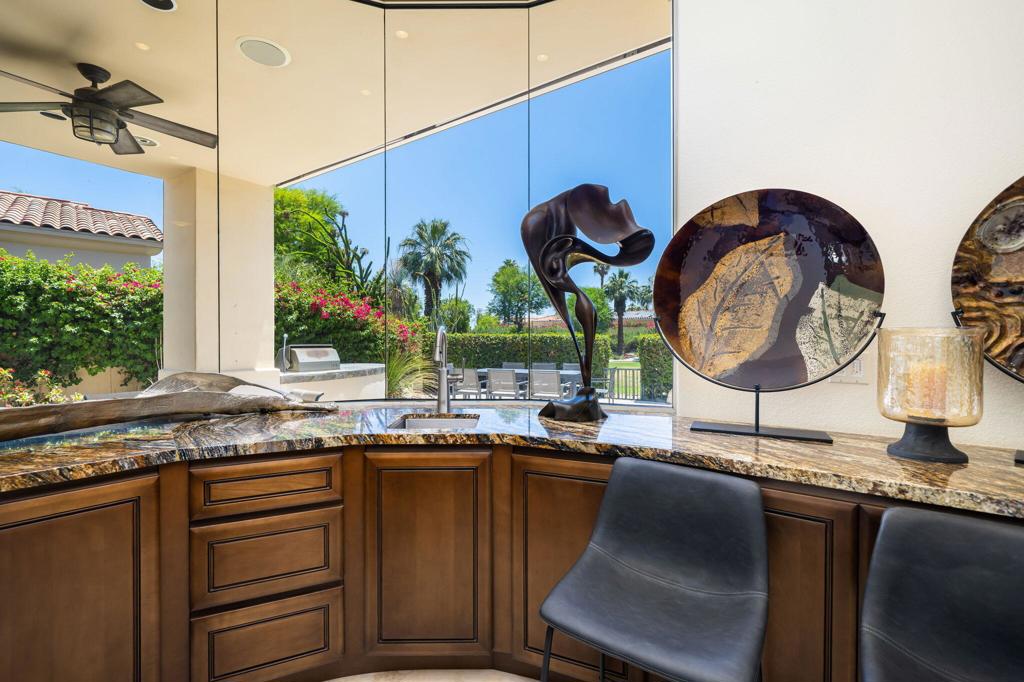 945 Hawk Hill Trail