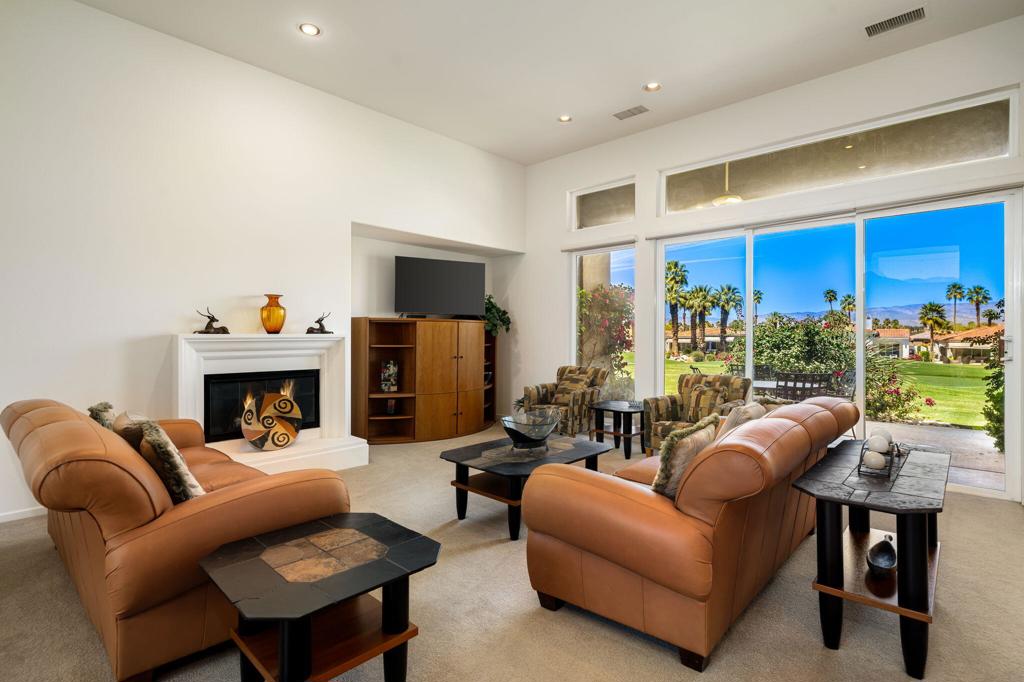 440 Gold Canyon Drive