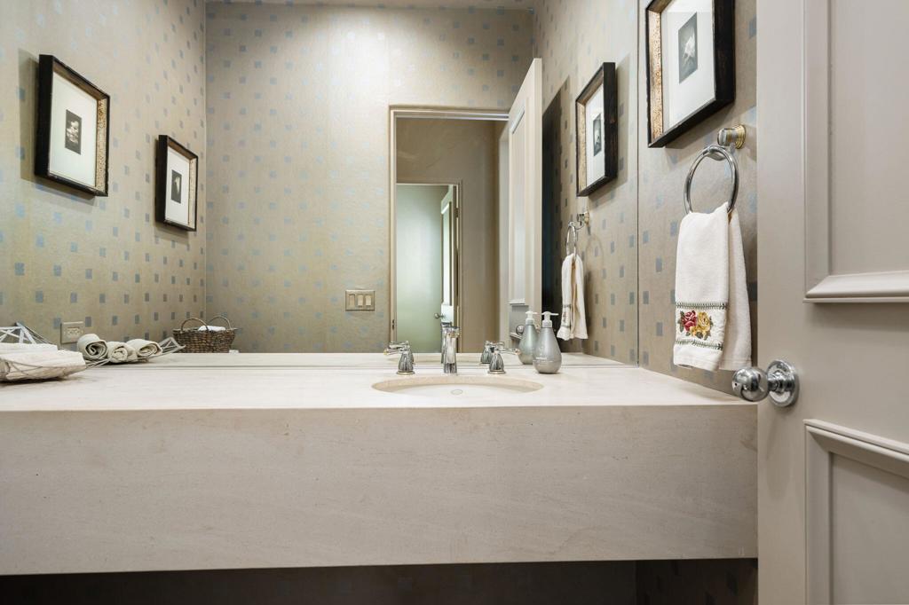 228 White Horse Trail