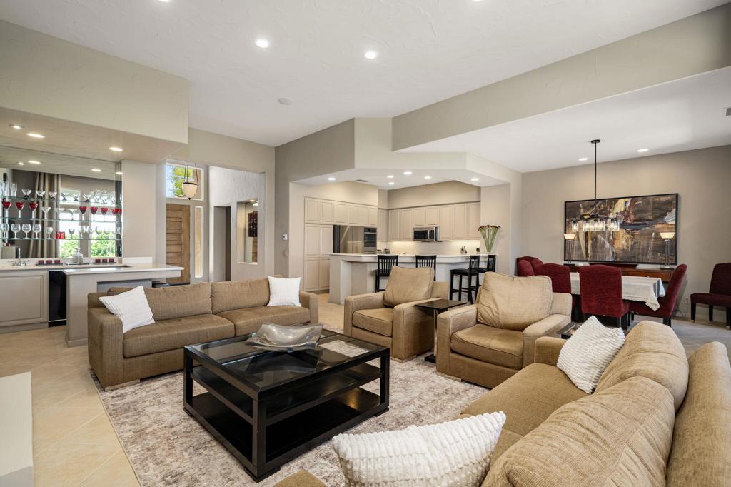 228 White Horse Trail