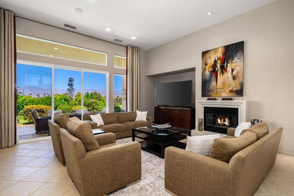 228 White Horse Trail