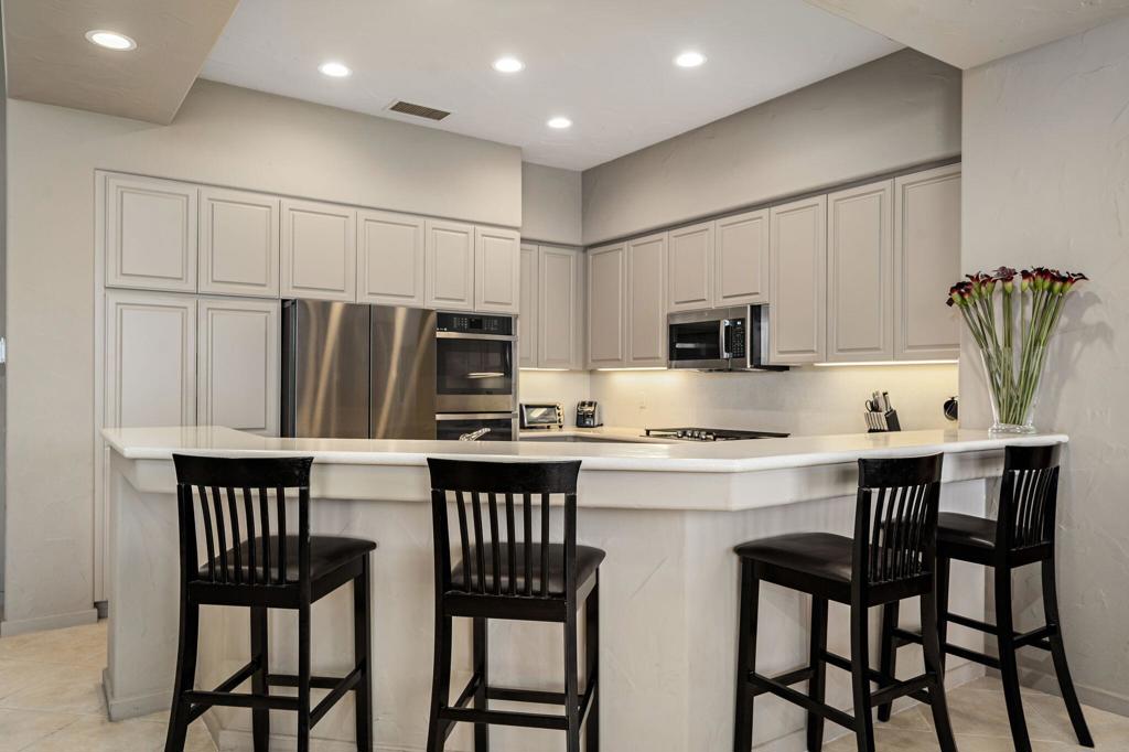 228 White Horse Trail