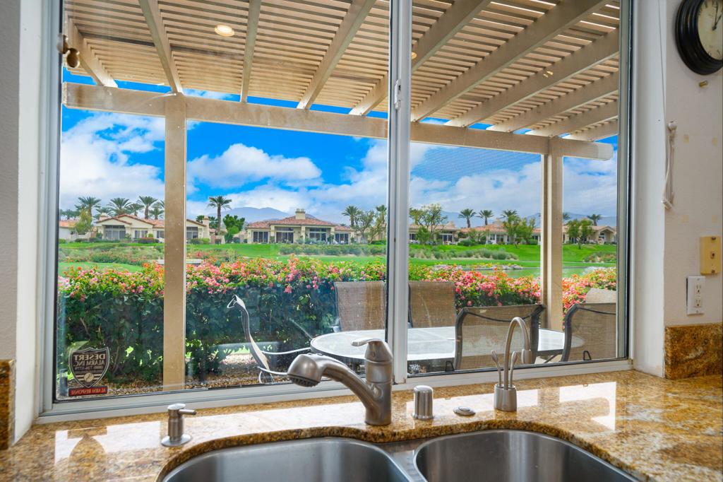 865 Box Canyon Trail