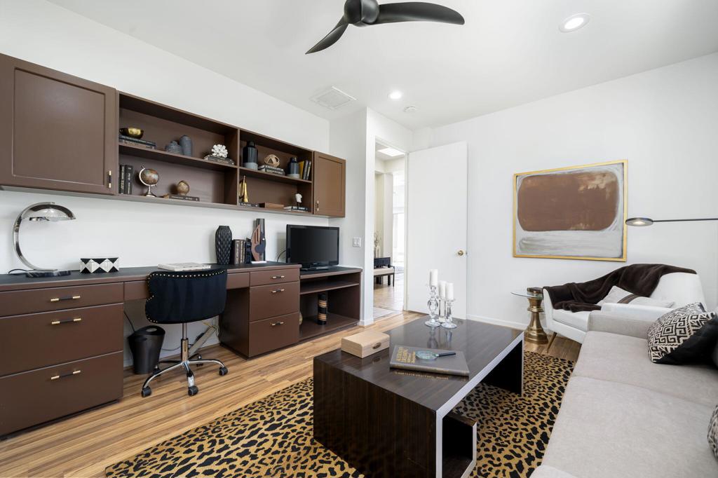 811 Box Canyon Trail