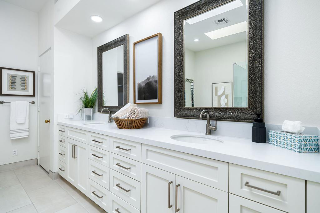 811 Box Canyon Trail