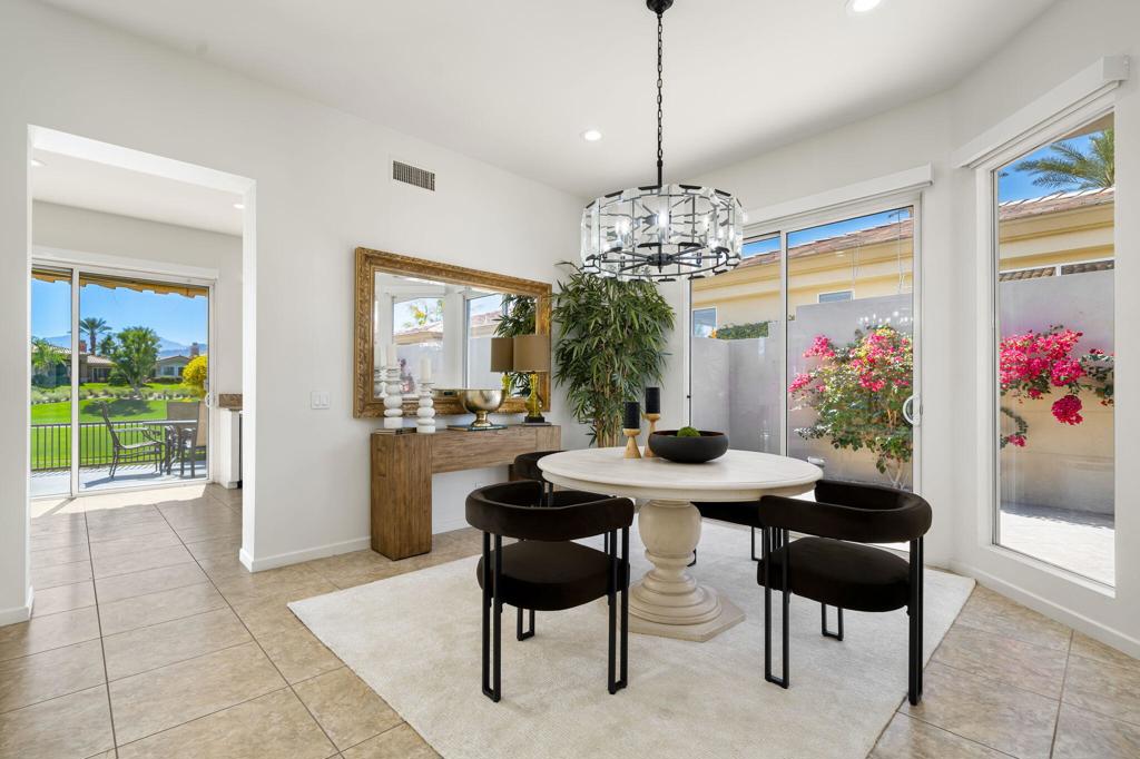 811 Box Canyon Trail