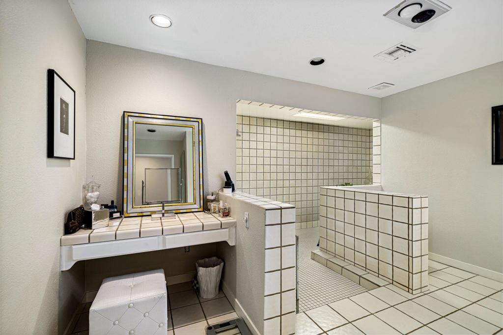 44848 Oro Grande Circle