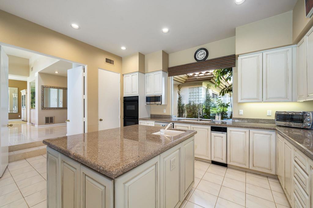 811 Deer Haven Circle