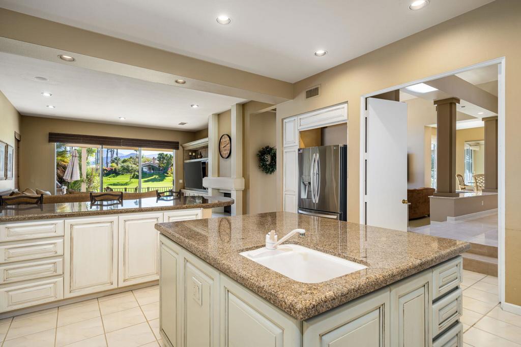 811 Deer Haven Circle