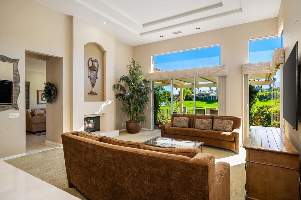 811 Deer Haven Circle