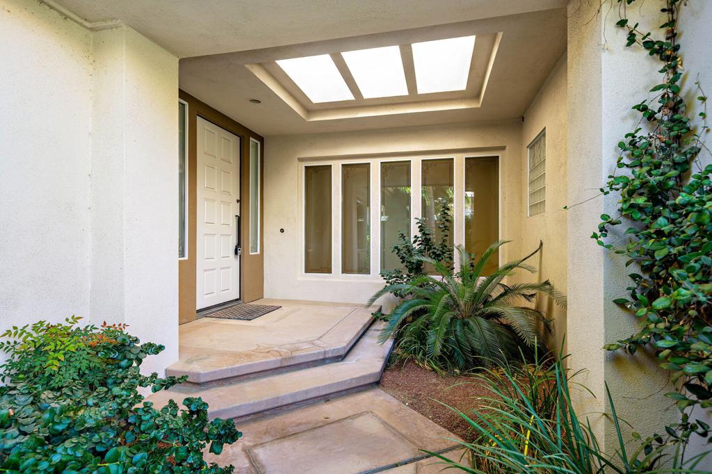 811 Deer Haven Circle