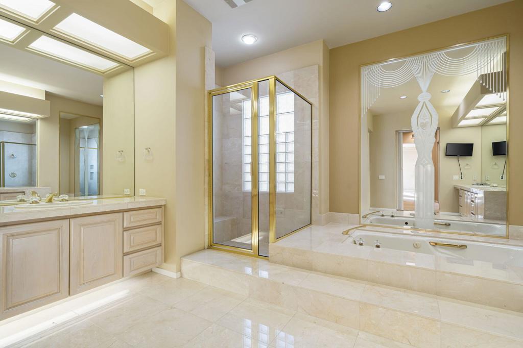 811 Deer Haven Circle