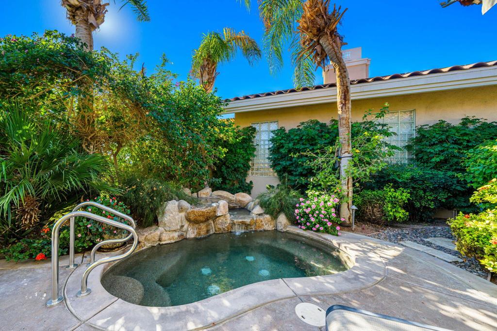 811 Deer Haven Circle