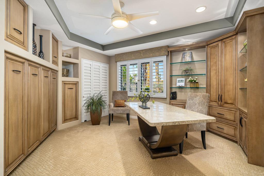 38263 Plumosa Circle