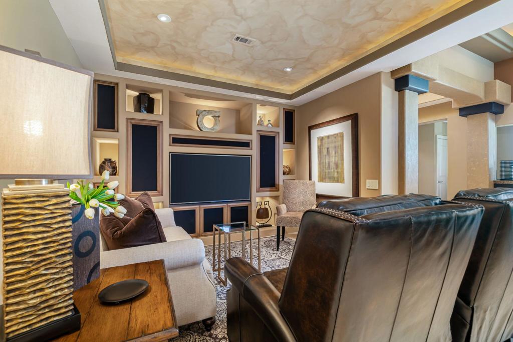 38263 Plumosa Circle