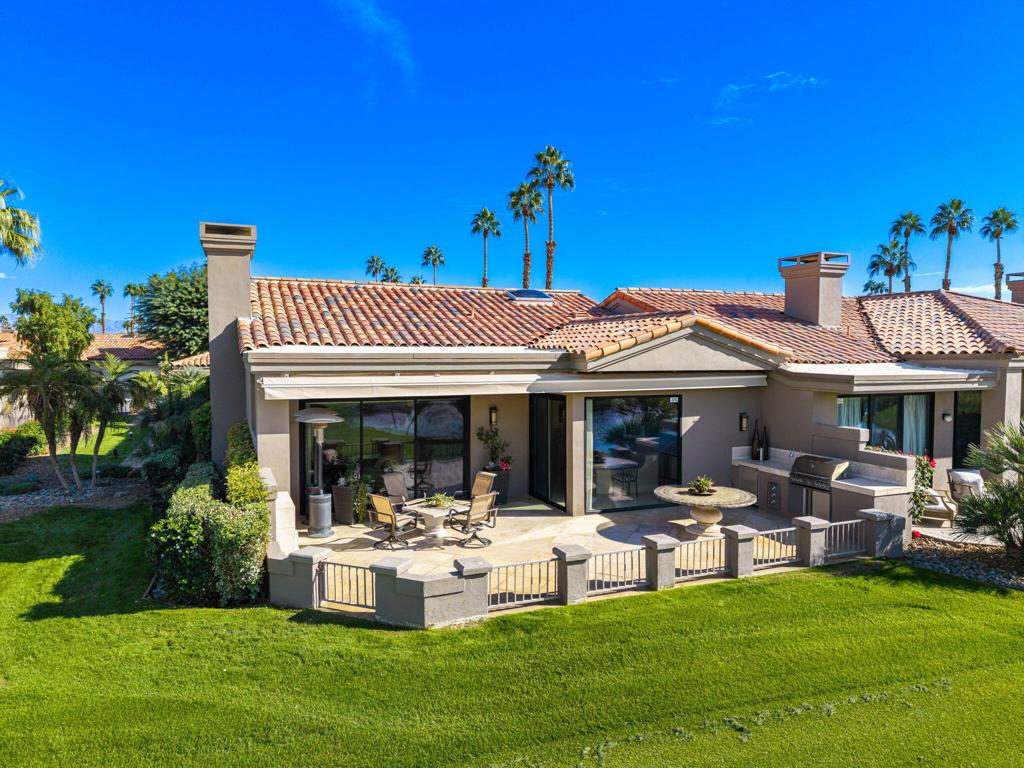 38263 Plumosa Circle