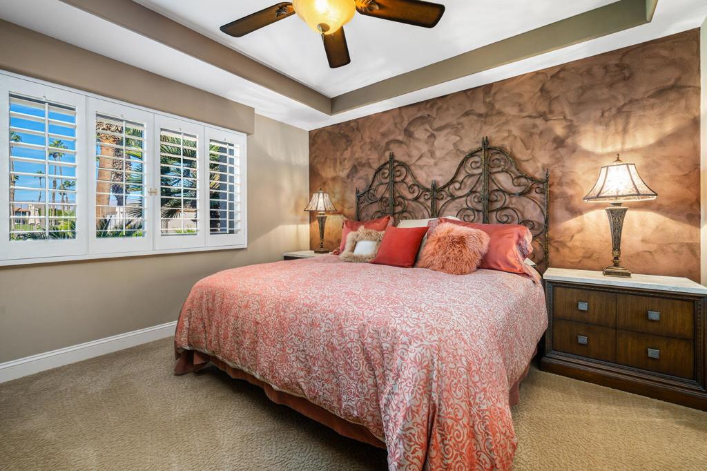 38263 Plumosa Circle