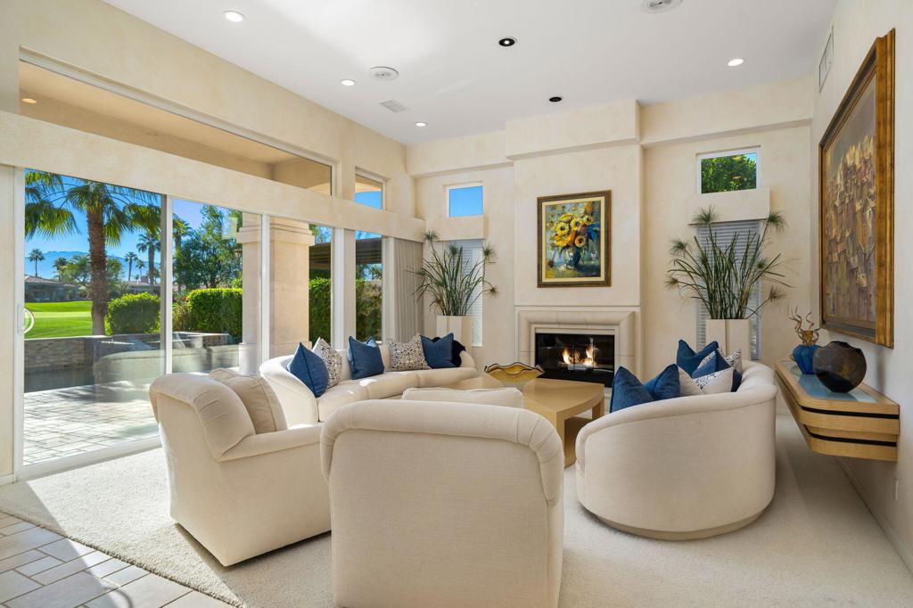 443 Tomahawk Drive