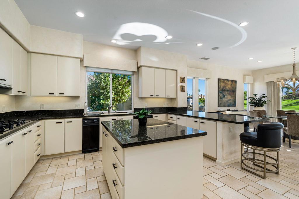 443 Tomahawk Drive