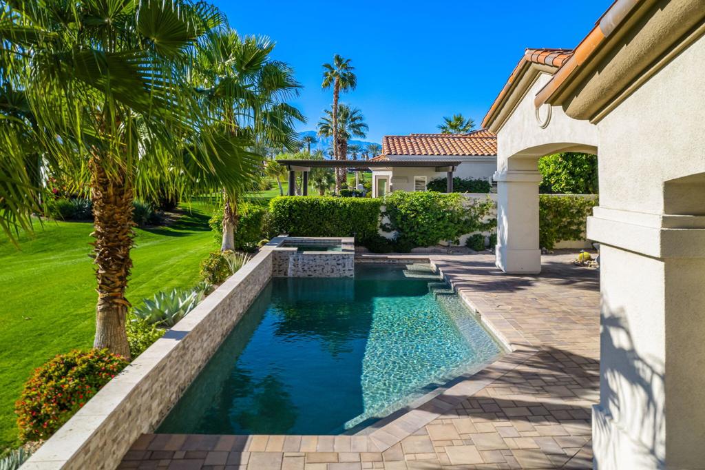 443 Tomahawk Drive
