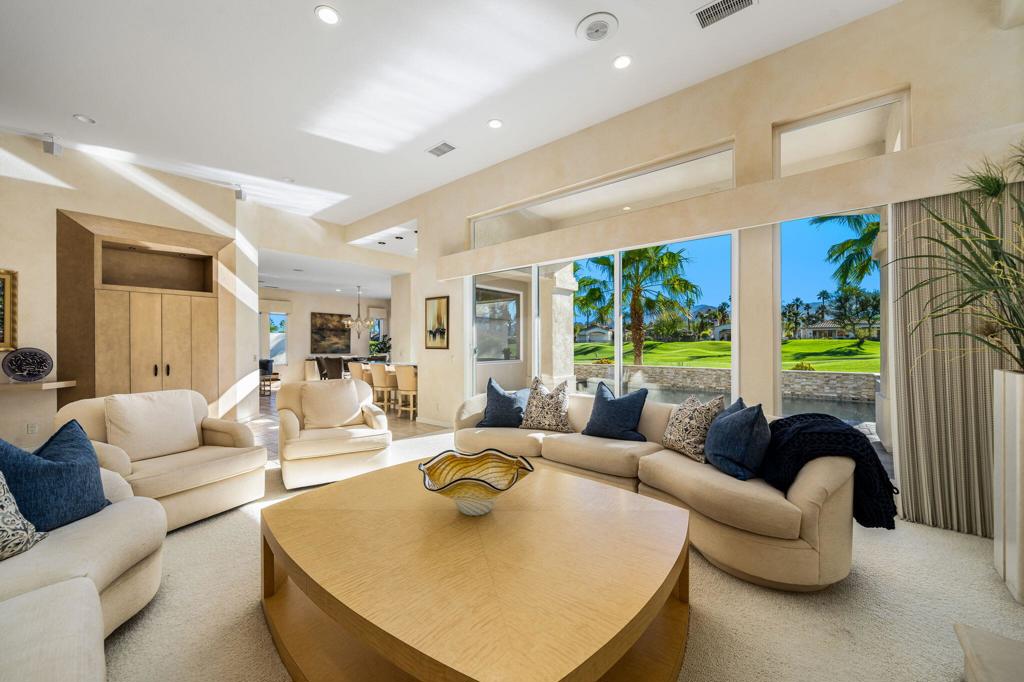 443 Tomahawk Drive