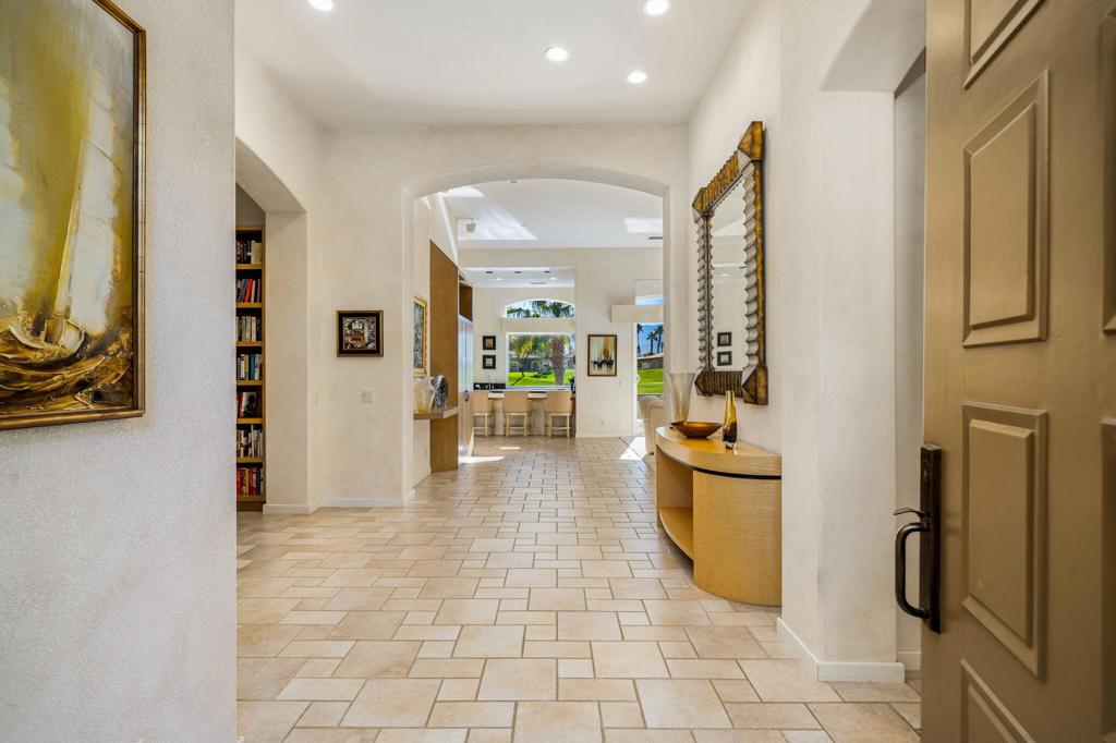 443 Tomahawk Drive